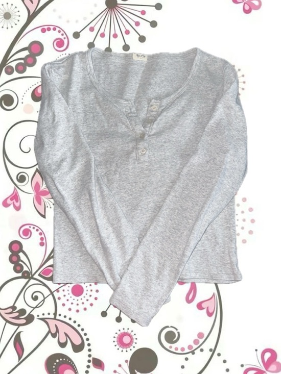 Brandy Melville Tops - Brandy Melville Light Gray Long-Sleeve Henley Top